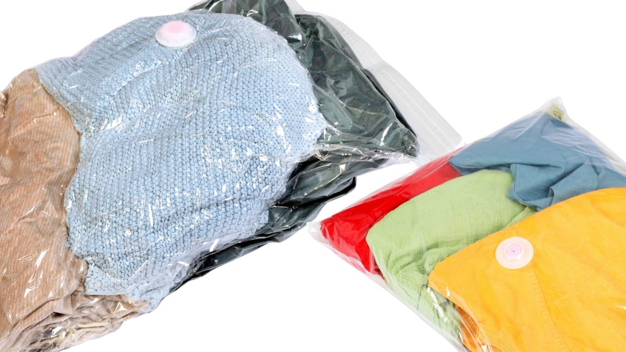 セーター　圧縮袋に入れる