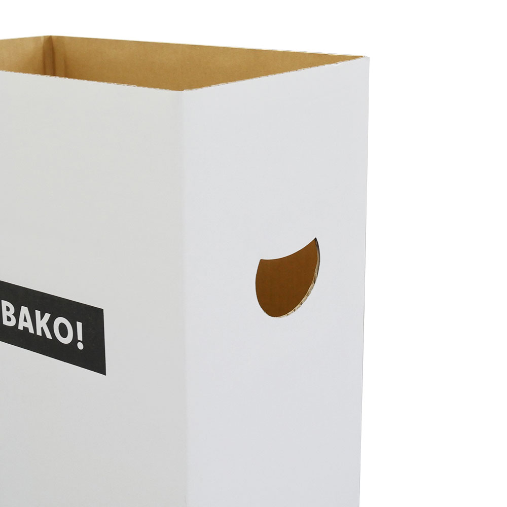 持ちやすい取っ手穴